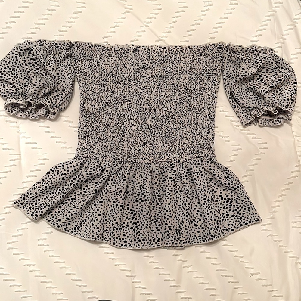 womens ruffle top
